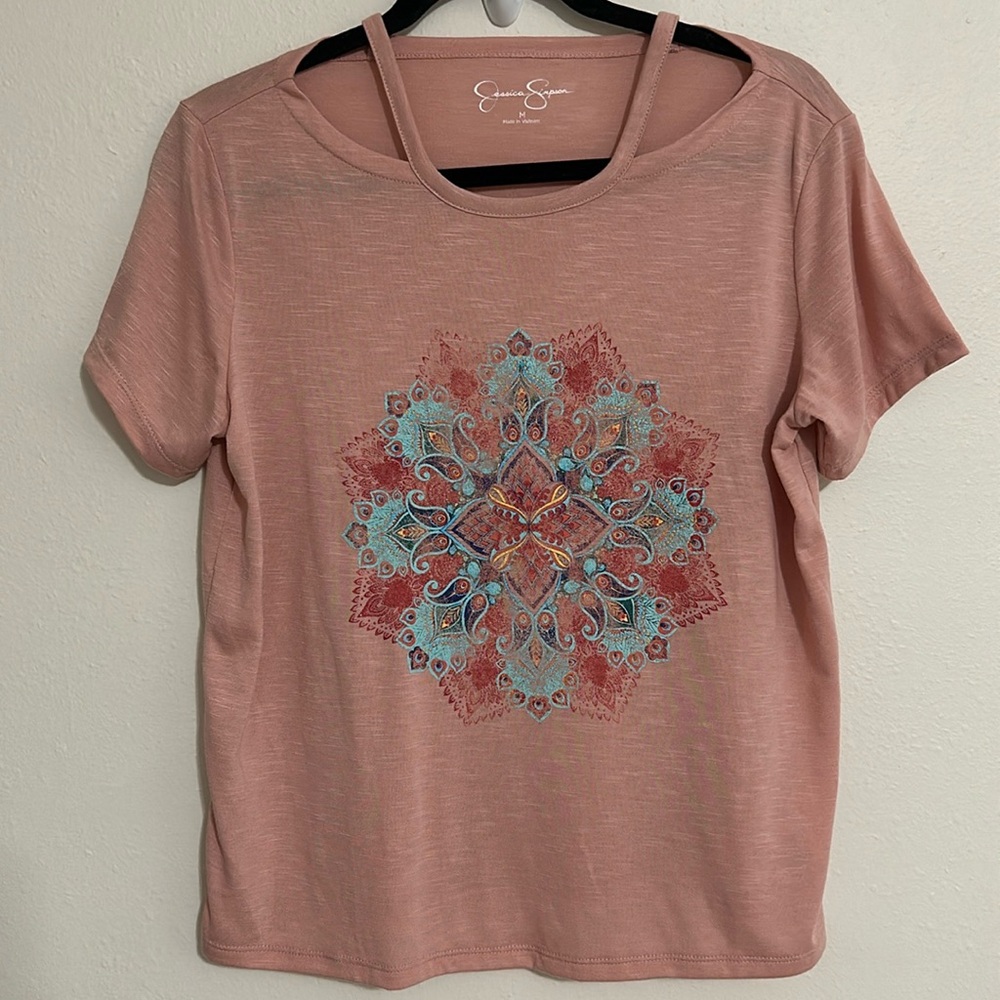 Jessica Simpson cut out top